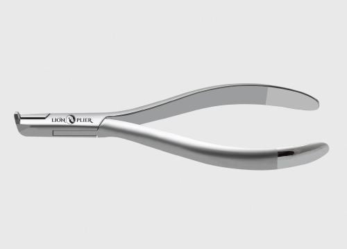 Distal End Cutter with Safety Hold